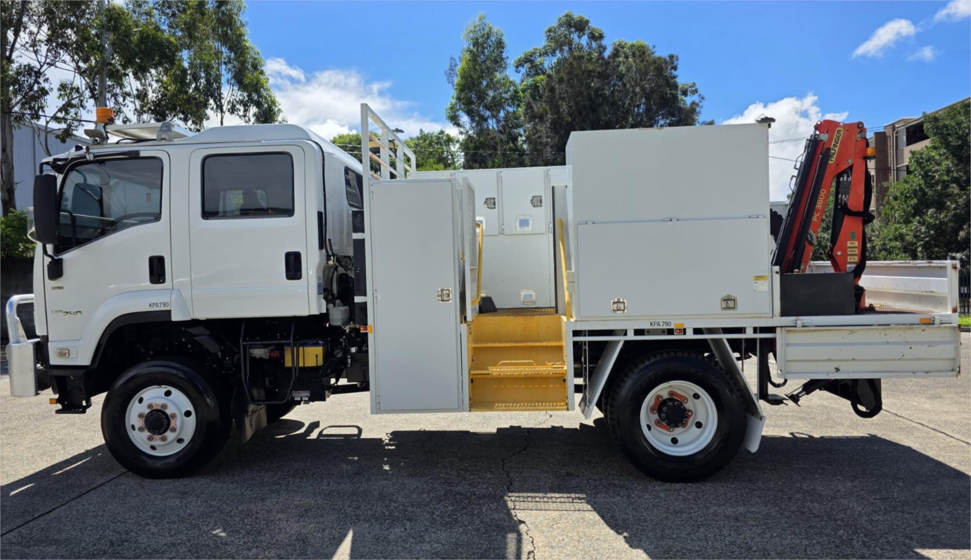 2016 ISUZU FTS CREW C/CHAS 139-260 (4x4) F MY16
