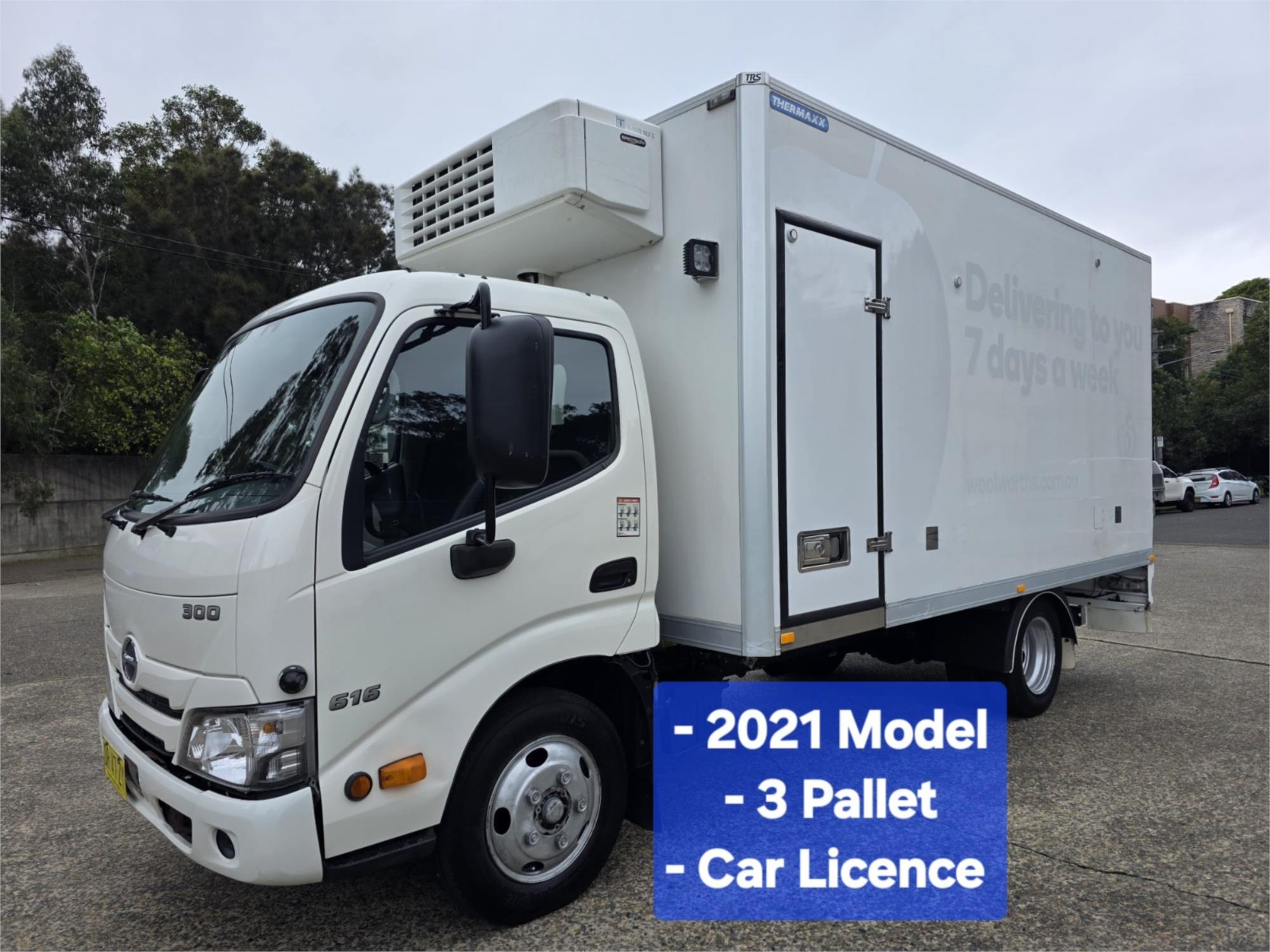 2021 HINO 300 Fridge & Freezer 616 3375 STD XZU655R MY20