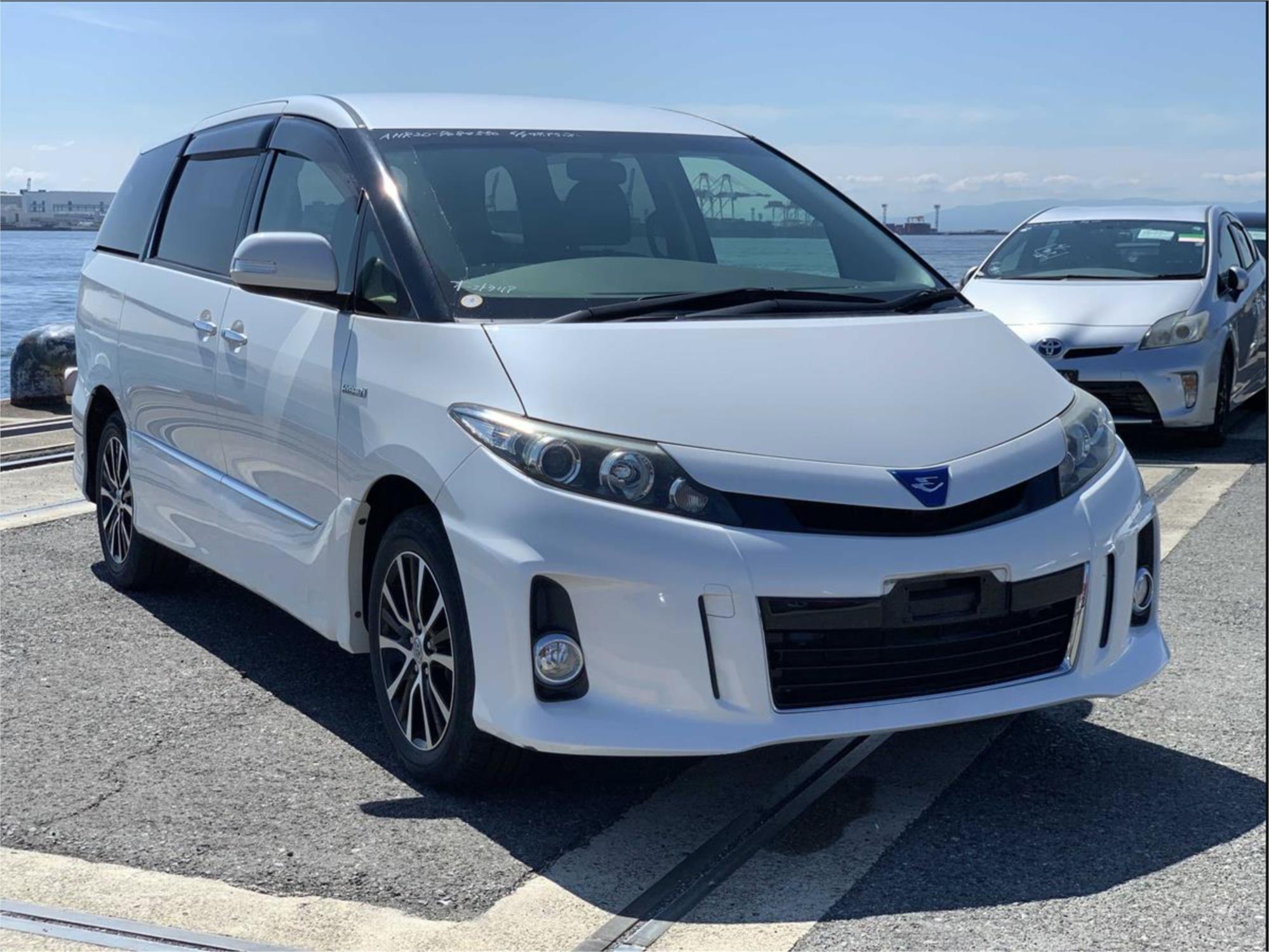 2015 TOYOTA ESTIMA AERAS