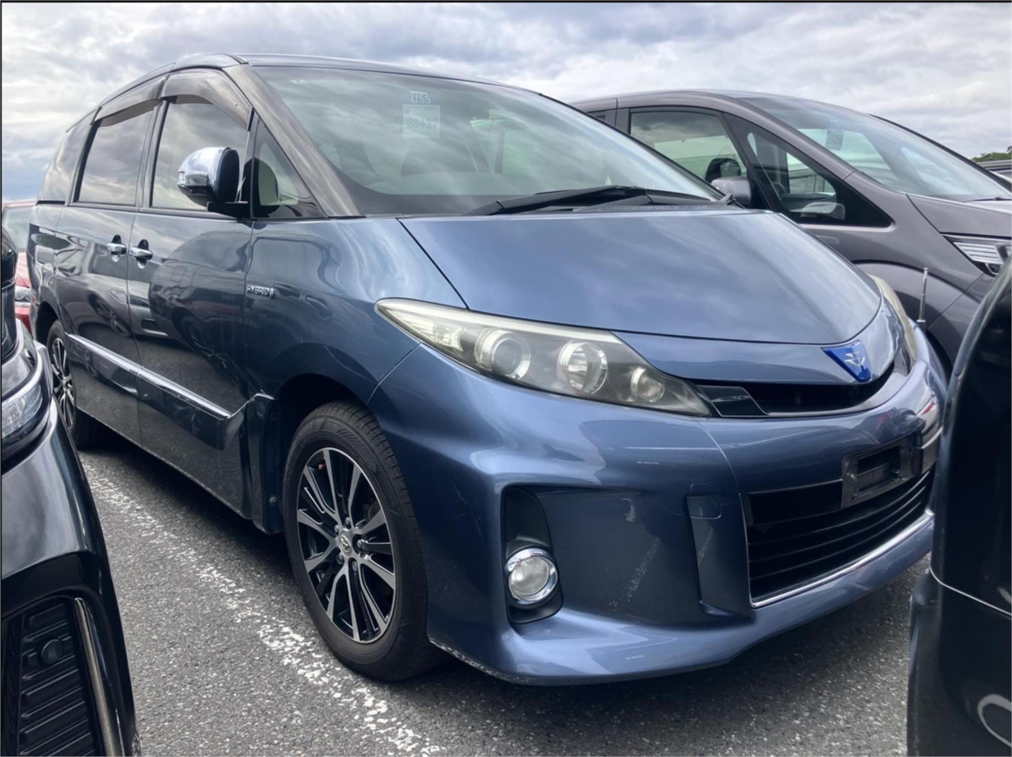 2014 TOYOTA ESTIMA AERAS