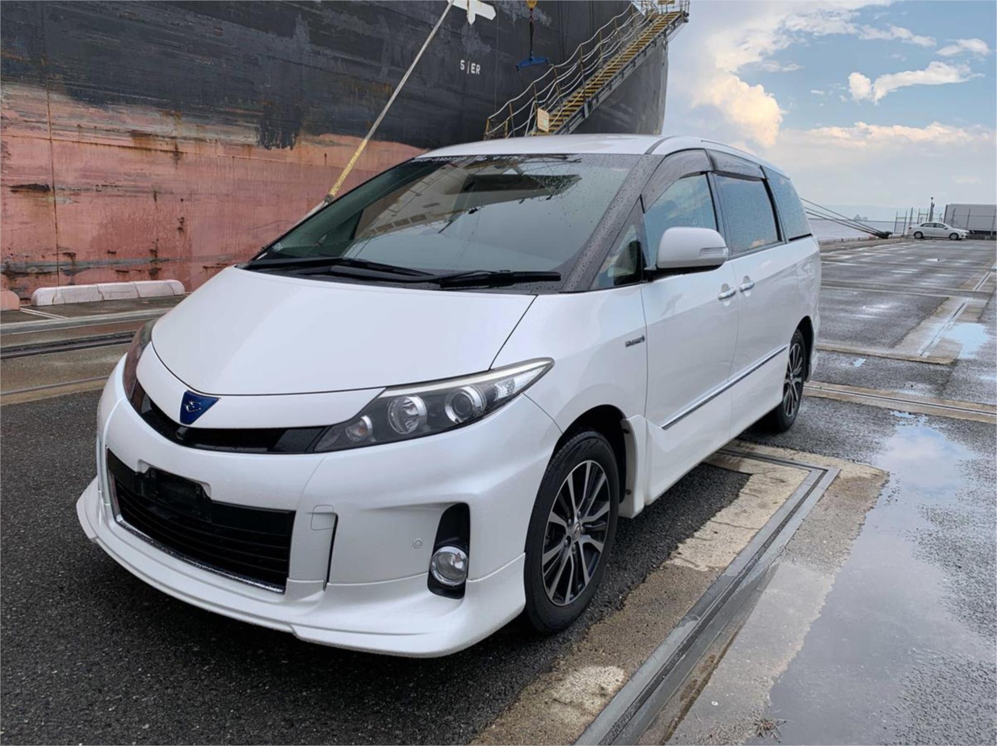 2015 TOYOTA ESTIMA AERAS