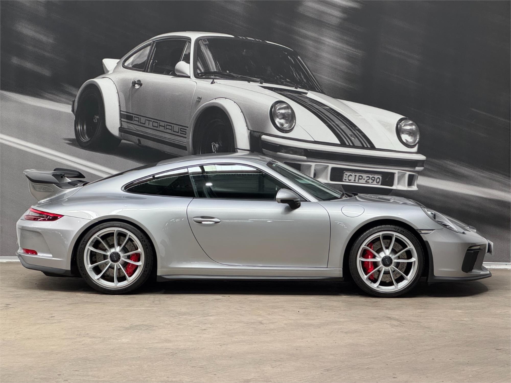 2018 Porsche 911 Coupe GT3 991 II MY18 - Vehicle image