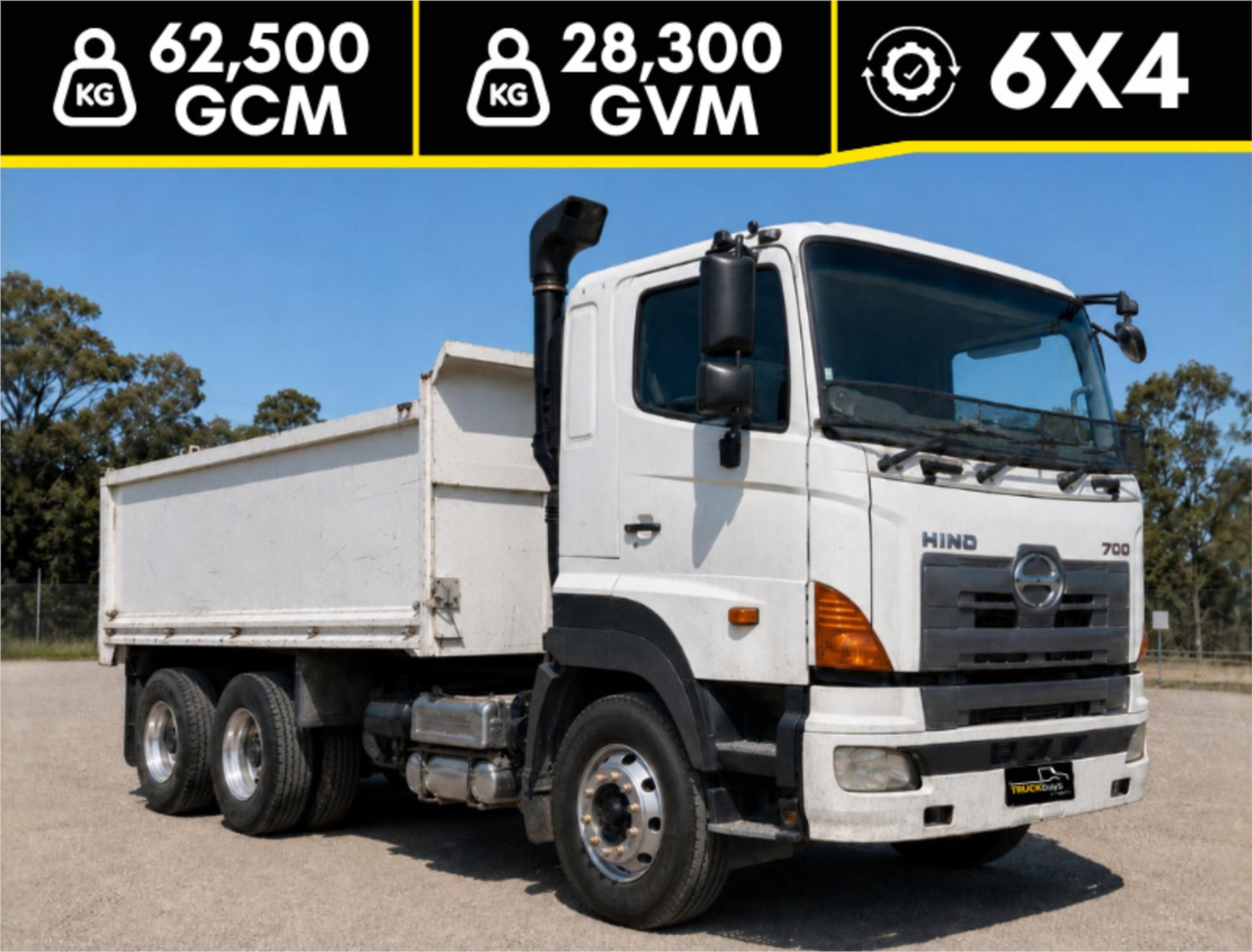 2005 Hino 700 Series Cab Chassis 4562